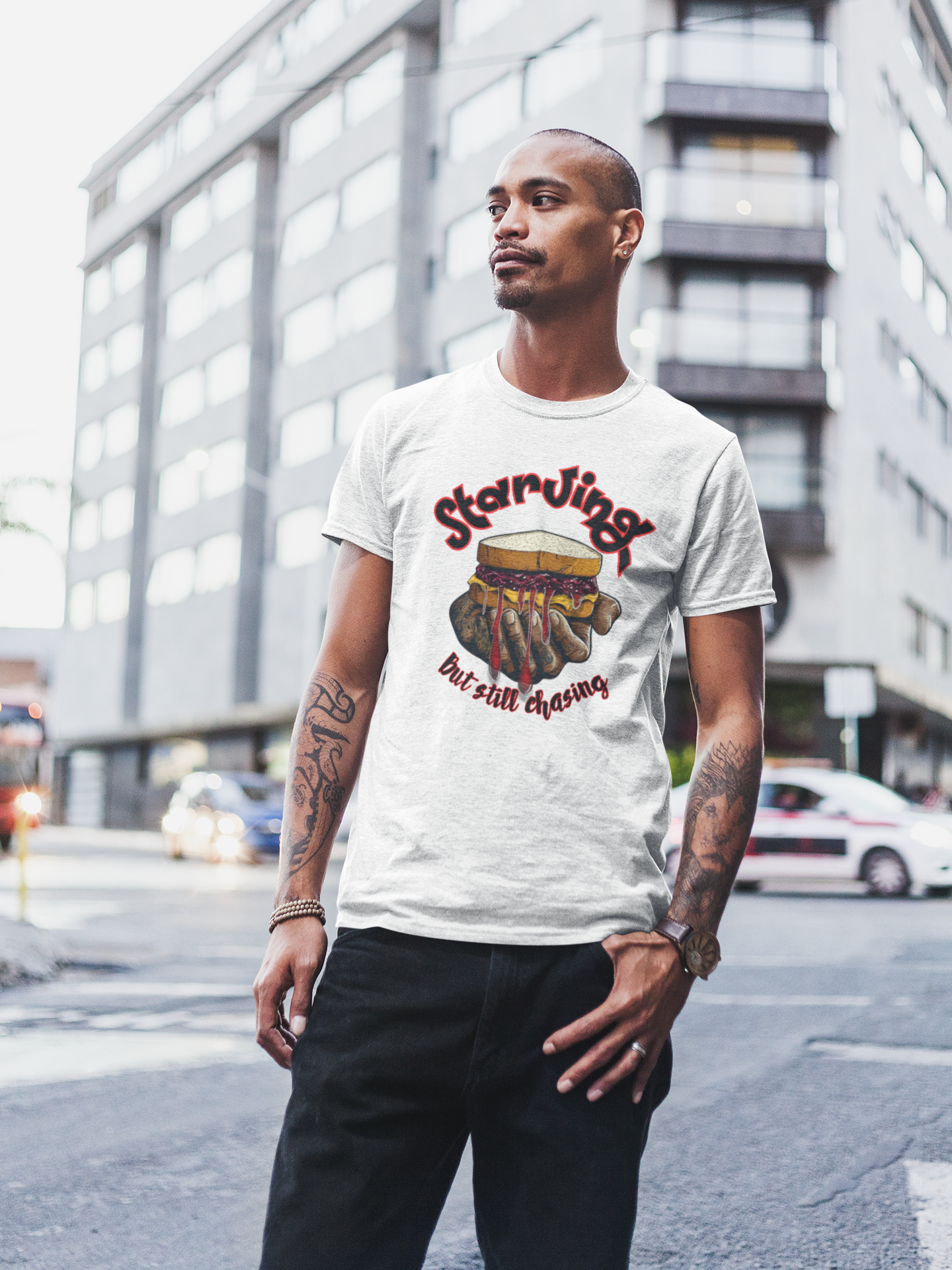 Still Chasing Tee | Frizell Noir